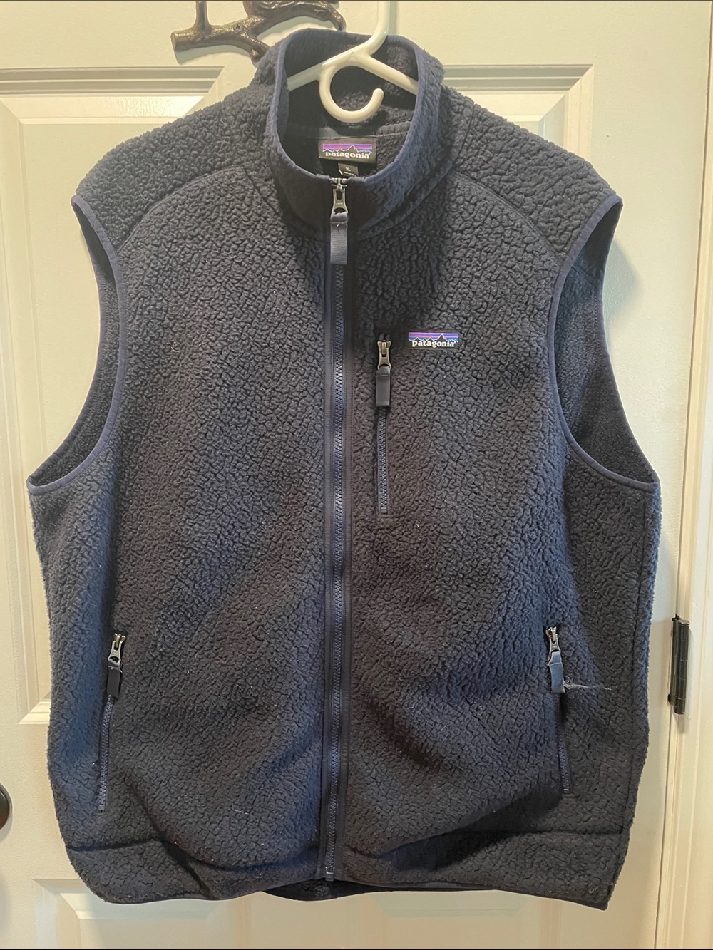 Patagonia Men’s Dark Navy Sherpa Fleece Vest